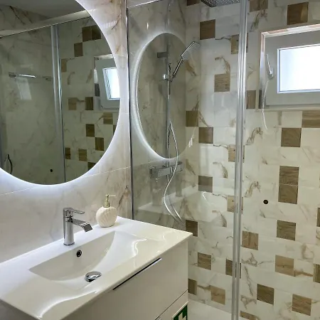 Our Charming House * بورتيماو