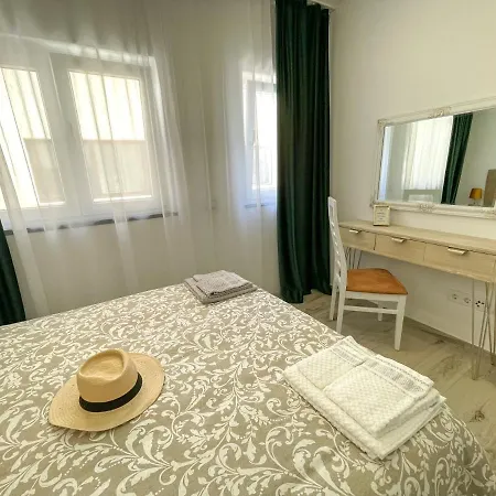 Our Charming House Apartment