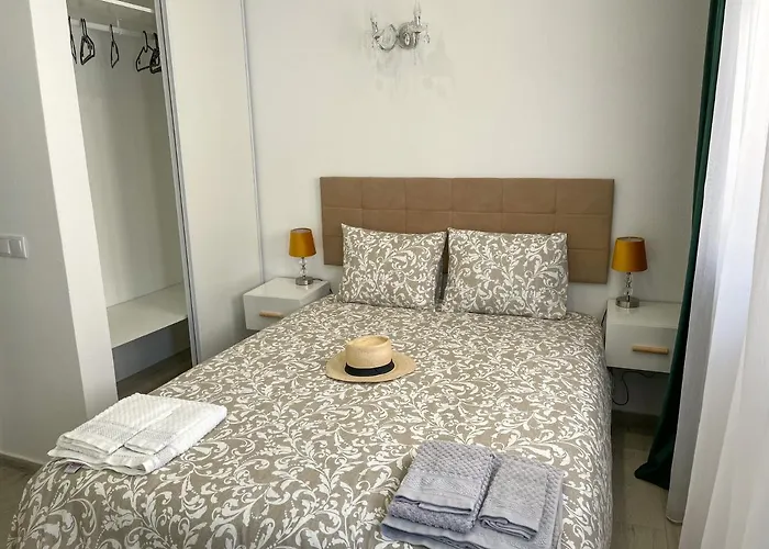 Apartament Our Charming House *