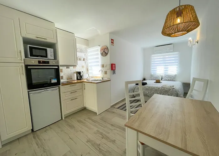 Our Charming House * Portimão