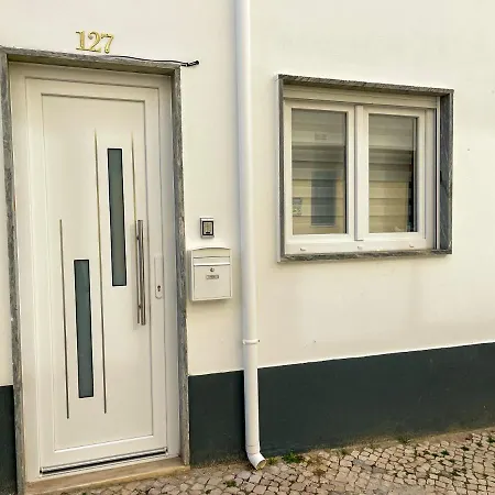 Our Charming House Apartman